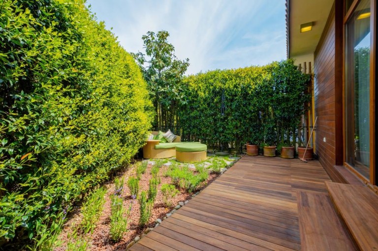 Installation d'une terrasse en bois à Bondy : guide pratique